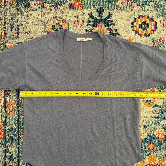 Faherty Oceanside Blue Linen V-Neck Tee Women's XS Casual Beach Boho - Picture 5 of 6